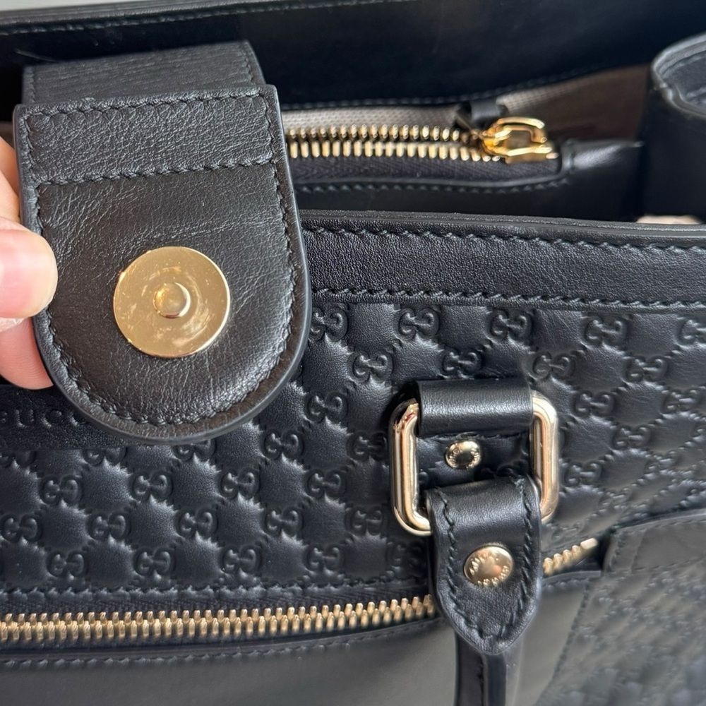 Authentic Gucci Satchel - Picture 15 of 15